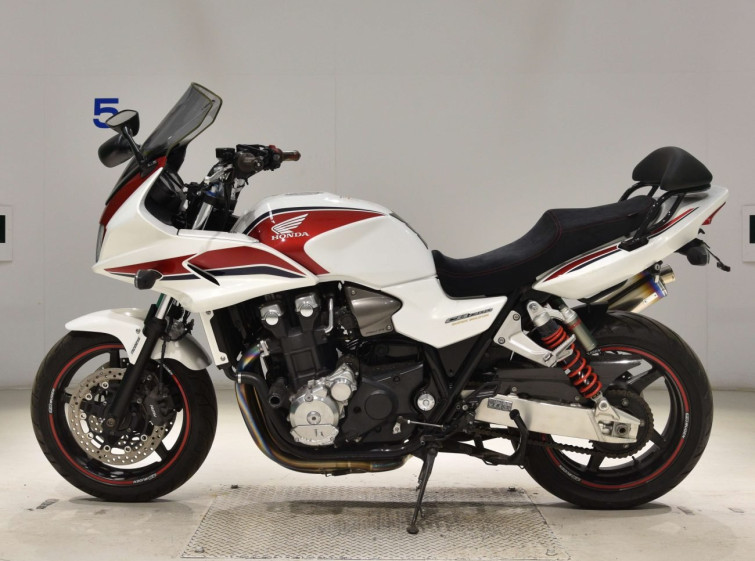 Мотоцикл Honda CB1300SF BOLDOR с пробегом 11213 km