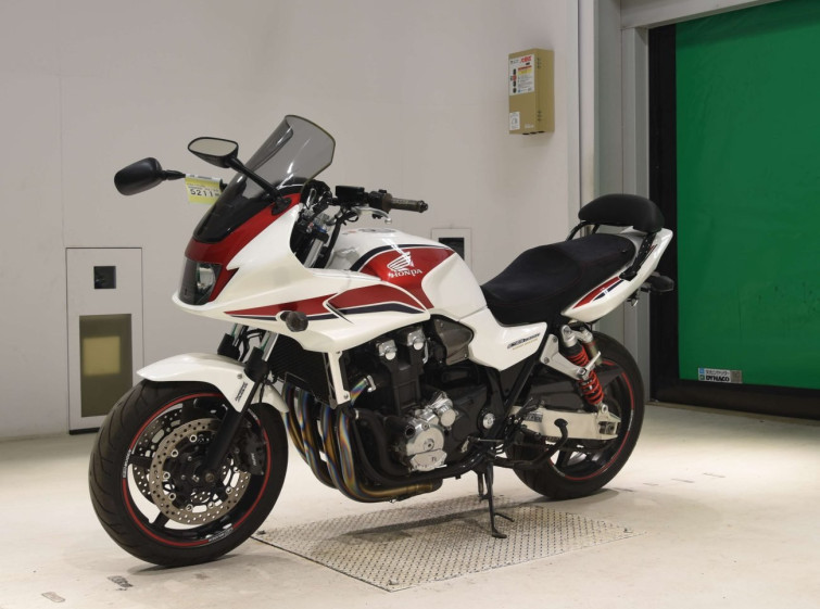 Мотоцикл Honda CB1300SF BOLDOR с пробегом 11213 km