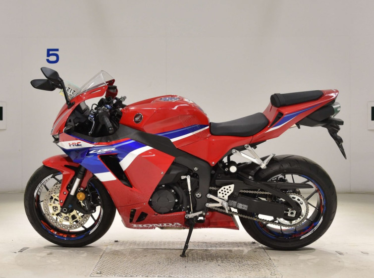 Мотоцикл Honda CBR600RR з пробігом 1327 km