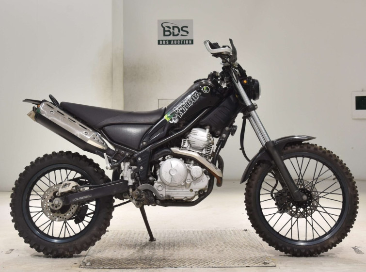 Мотоцикл Yamaha TRICKER с пробегом 353 km