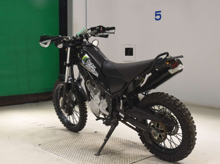 Мотоцикл Yamaha TRICKER с пробегом 353 km