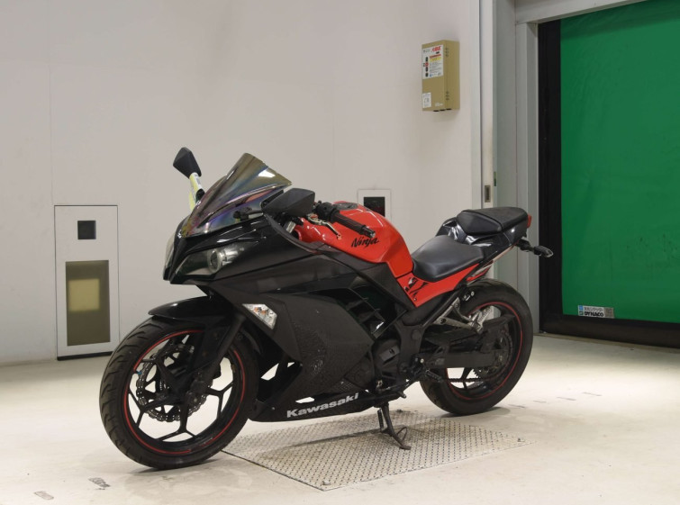 Мотоцикл Kawasaki NINJA250A с пробегом 12011 km