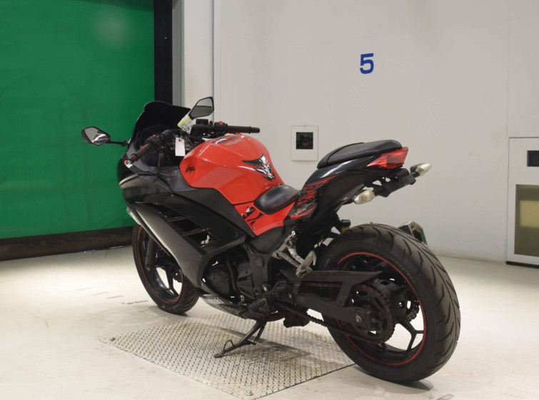 Мотоцикл Kawasaki NINJA250A с пробегом 12011 km