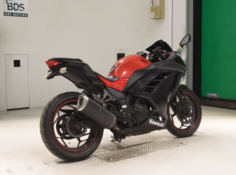 Мотоцикл Kawasaki NINJA250A с пробегом 12011 km