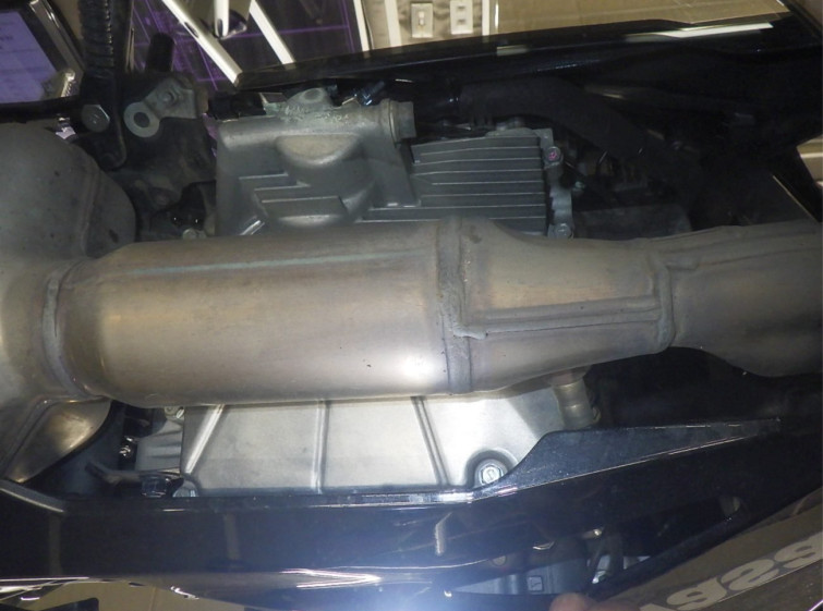 Мотоцикл Kawasaki NINJA ZX-25R с пробегом 2021 km