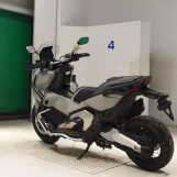 Мотоцикл Honda X-ADV750 с пробегом 1801 km