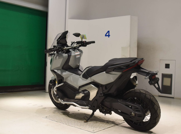 Мотоцикл Honda X-ADV750 с пробегом 31637 km