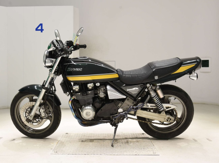 Мотоцикл Kawasaki ZEPHYR400 з пробігом 34416 km