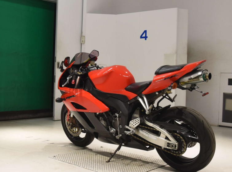 Мотоцикл Honda CBR1000RR с пробегом 53577 km