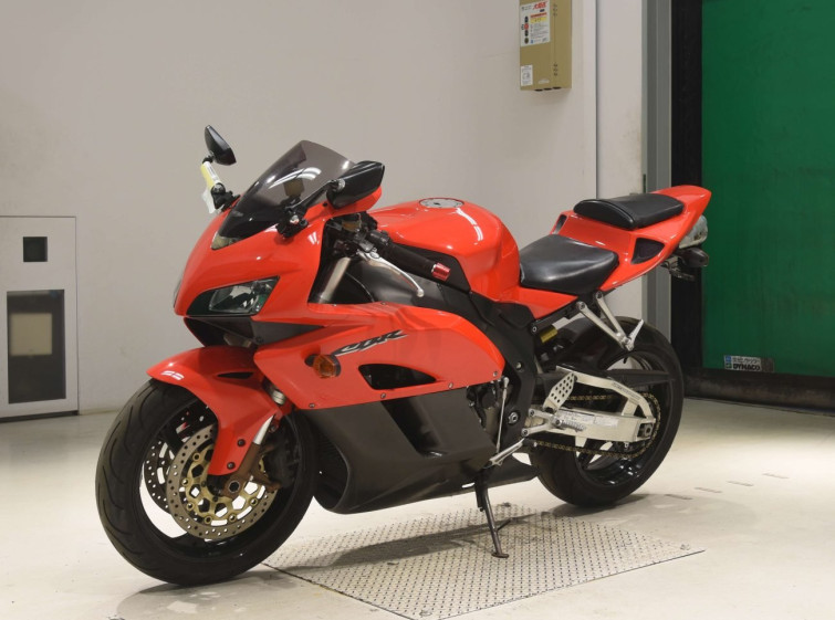 Мотоцикл Honda CBR1000RR с пробегом 53577 km