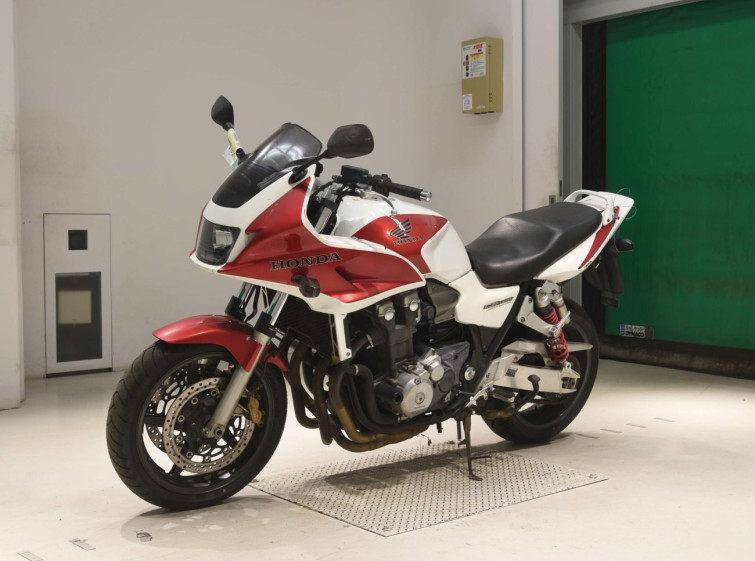 Мотоцикл Honda CB1300SF BOLDOR с пробегом 25206 km