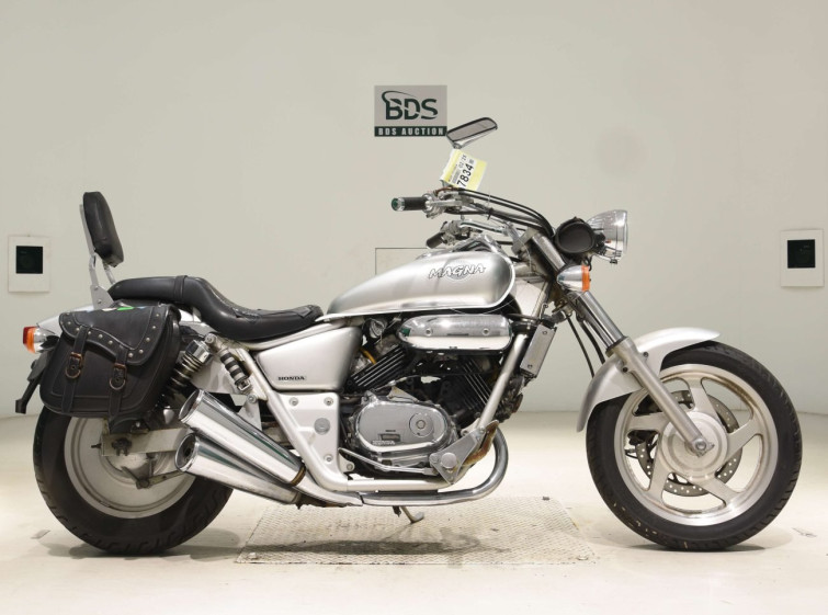 Мотоцикл Honda MAGNA250 с пробегом 37408 km