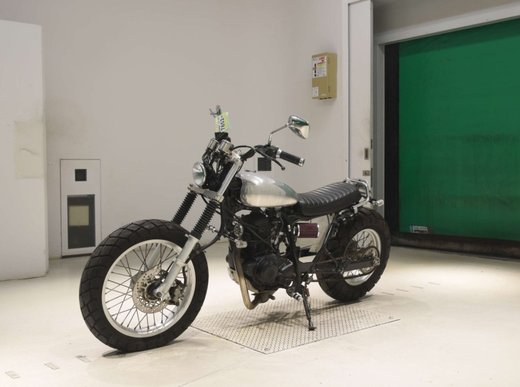 Мотоцикл Yamaha TW200E з пробігом 6067 km