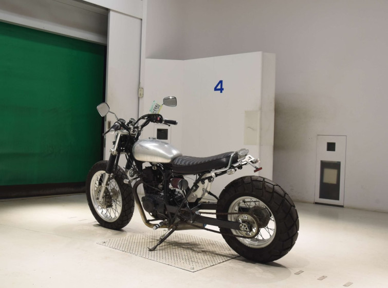 Мотоцикл Yamaha TW200E з пробігом 6067 km