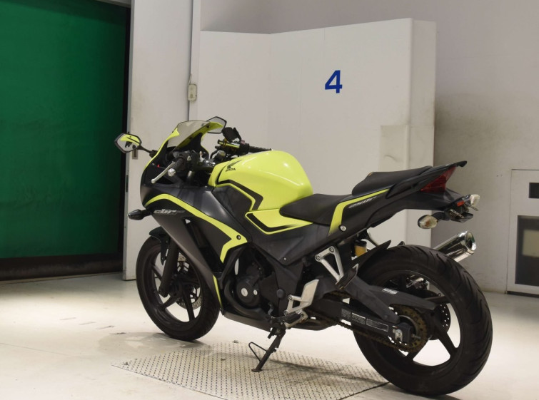 Мотоцикл Honda CBR250RA с пробегом 40132 km