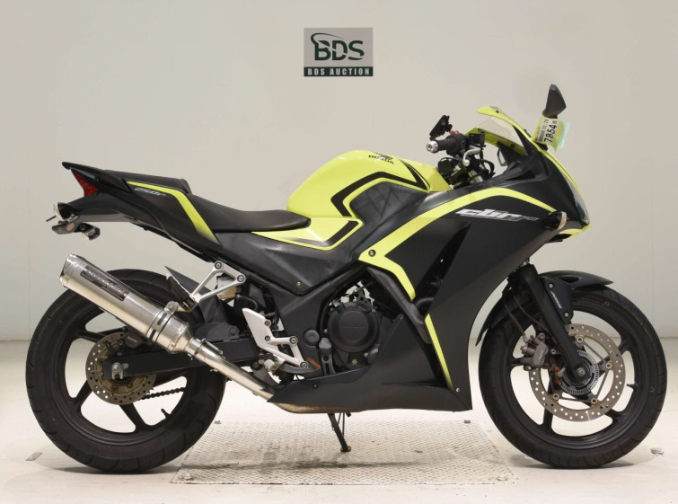 Мотоцикл Honda CBR250RA с пробегом 40132 km