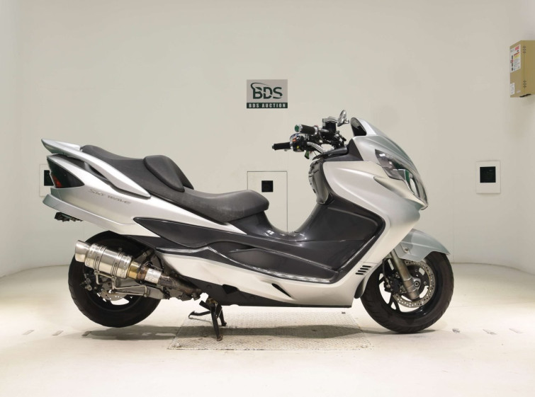 Мотоцикл Suzuki SKYWAVE 250M с пробегом 7308 km