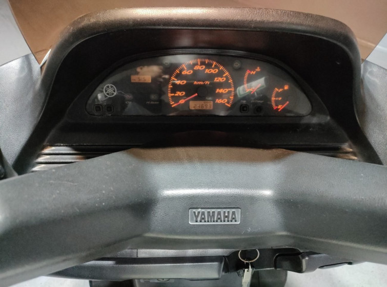 Мотоцикл Yamaha MAJESTY 250 с пробегом 24693 km