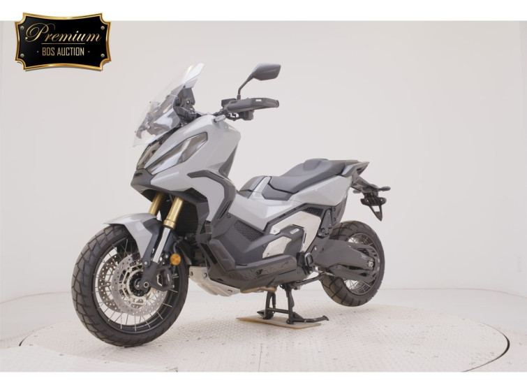 Мотоцикл Honda X-ADV750-2 с пробегом 2437 km