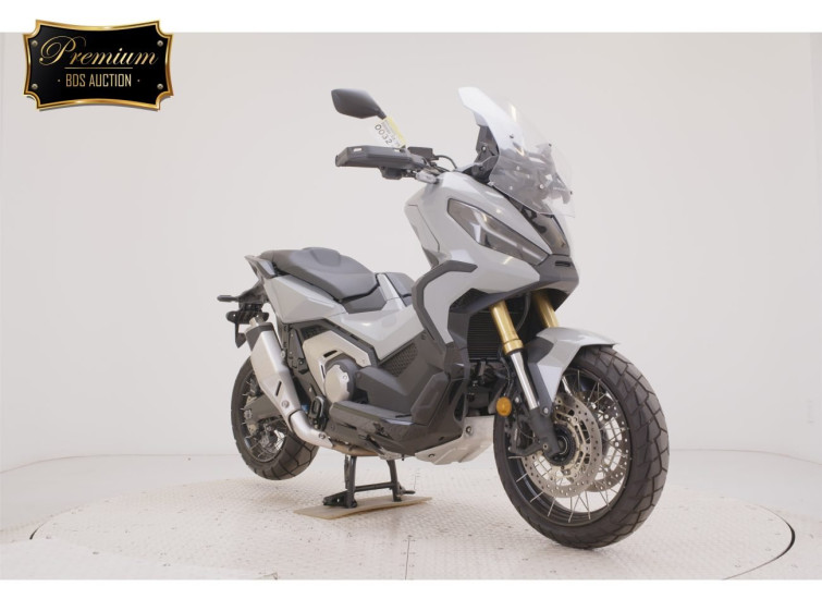 Мотоцикл Honda X-ADV750-2 с пробегом 2437 km