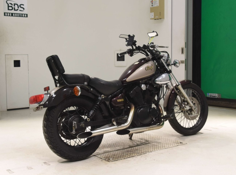 Мотоцикл Yamaha VIRAGO XV250 з пробігом 12589 km