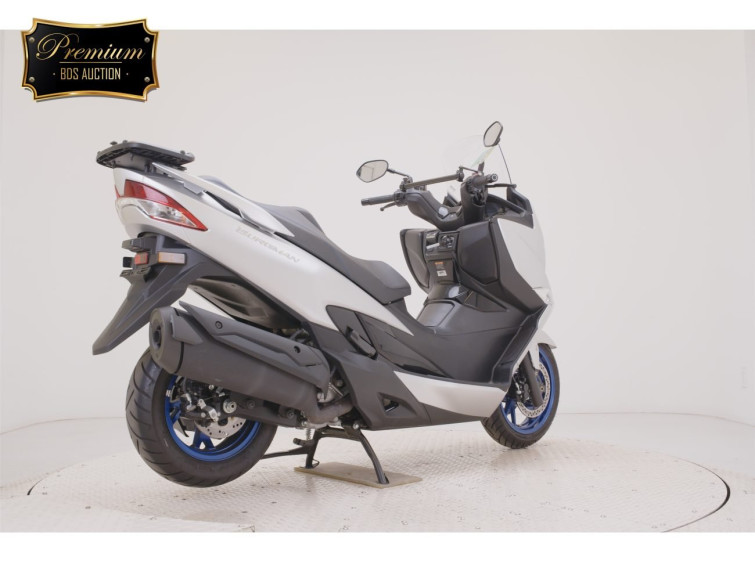 Мотоцикл Suzuki BURGMAN125 з пробігом 3561 km