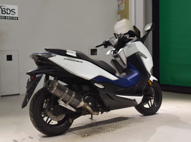 Мотоцикл Honda FORZA с пробегом 38756 km