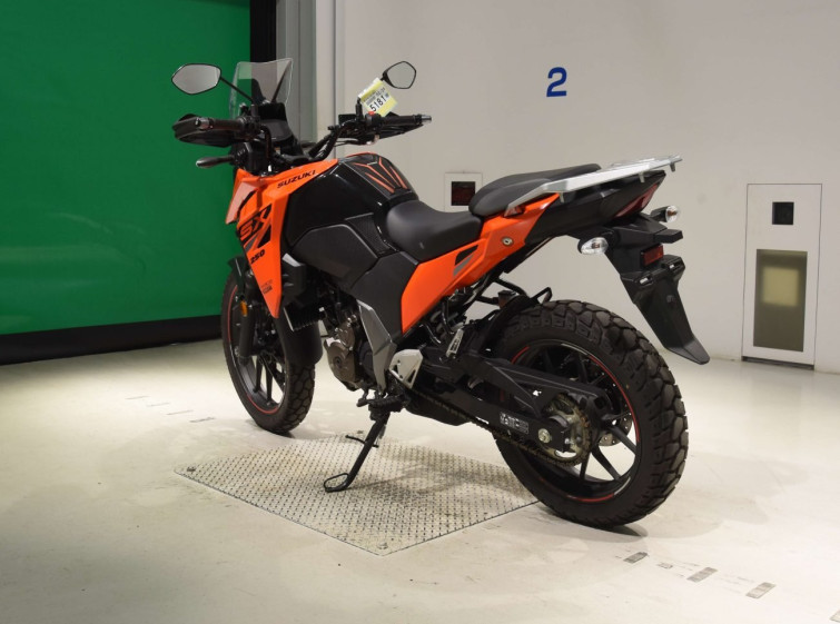Мотоцикл Suzuki v- strom 250sx з пробігом 5365 km