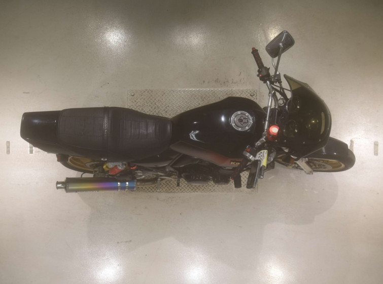 Мотоцикл Kawasaki ZRX400 з пробігом 13771 km