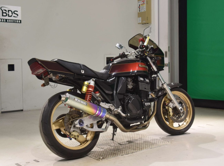 Мотоцикл Kawasaki ZRX400 з пробігом 13771 km