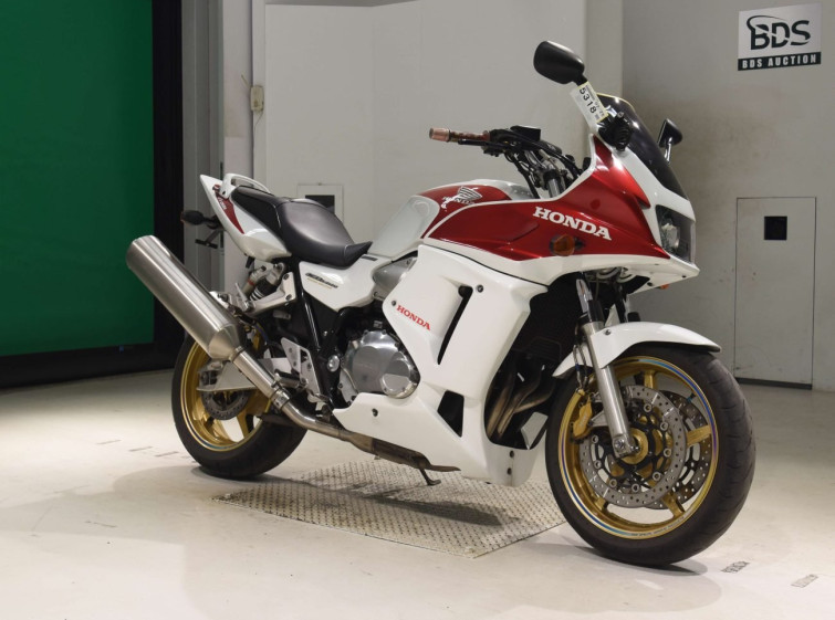 Мотоцикл Honda CB1300SF с пробегом 41754 km