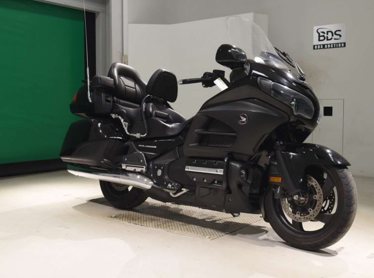 Мотоцикл Honda GL1800 с пробегом 42668 km