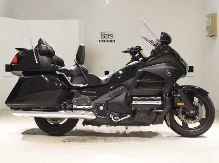 Мотоцикл Honda GL1800 с пробегом 42668 km