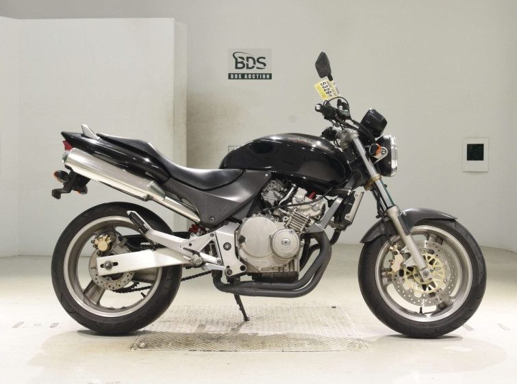 Мотоцикл Honda HORNET CB250F з пробігом 37984 km