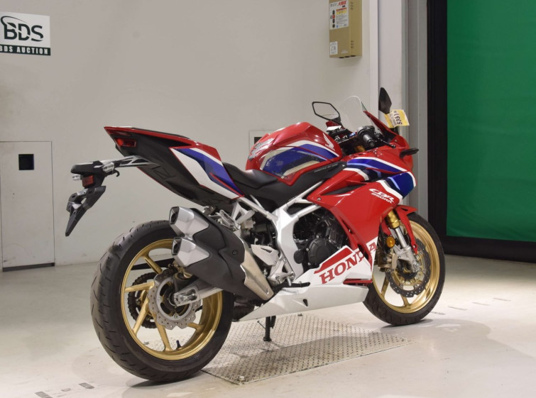 Мотоцикл Honda CBR250RRA с пробегом 10482 km