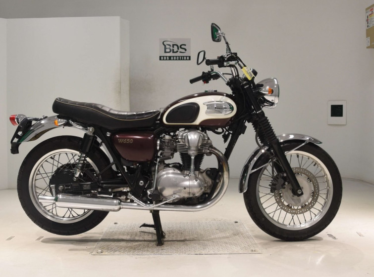Мотоцикл Kawasaki W650 с пробегом 17037 km