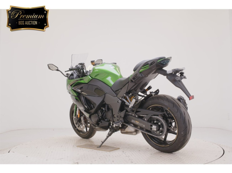 Мотоцикл Kawasaki ninja 1000 sx с пробегом 108 km