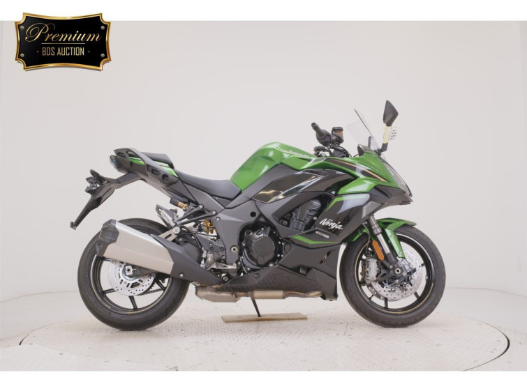 Мотоцикл Kawasaki ninja 1000 sx с пробегом 108 km