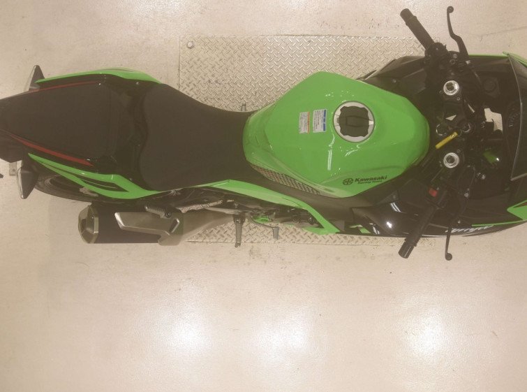 Мотоцикл Kawasaki NINJA250 с пробегом 8165 km