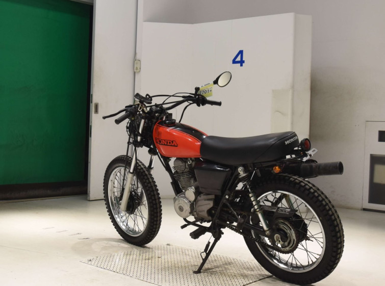 Мотоцикл Honda XL230 з пробігом 17581 km