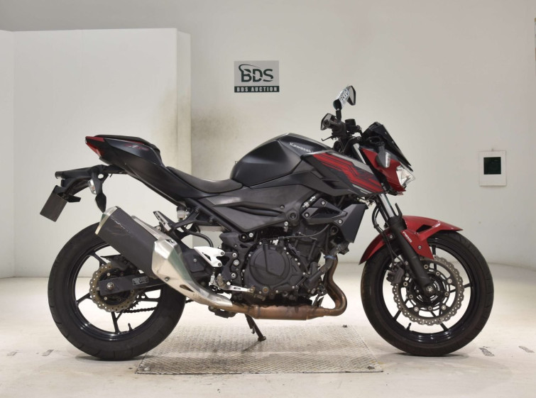 Мотоцикл Kawasaki Z250