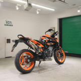 Мотоцикл KTM 890 DUKE GP