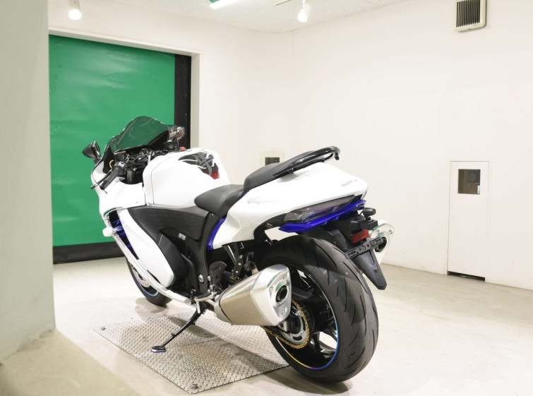 Мотоцикл Suzuki GSX1300R HAYABUSA с пробегом 5911 km