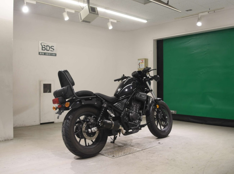 Мотоцикл Honda REBEL CMX250 с пробегом 2861 km