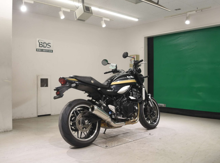 Мотоцикл Kawasaki Z900RS с пробегом 44749 km