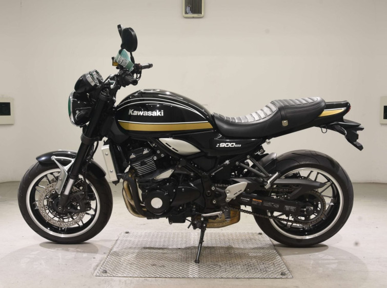 Мотоцикл Kawasaki Z900RS с пробегом 44749 km