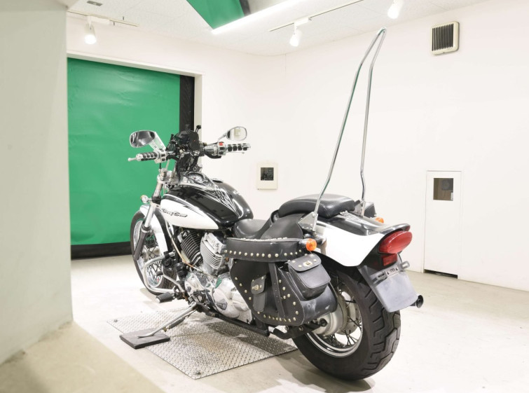 Мотоцикл Yamaha DRAGSTAR XVS400 с пробегом 21955 km