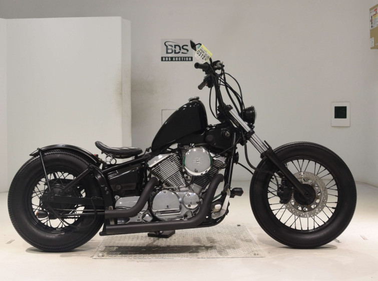 Мотоцикл Yamaha DRAGSTAR XVS250 с пробегом 3448 km