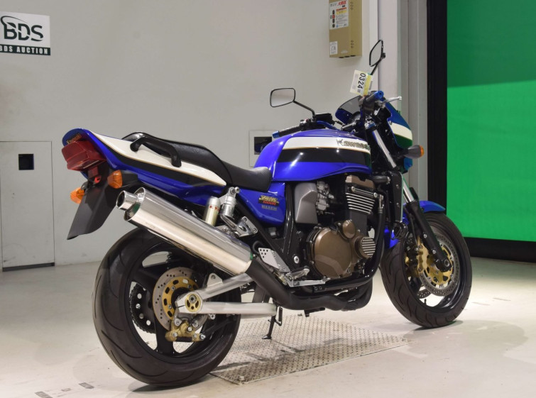 Мотоцикл Kawasaki ZRX1200R с пробегом 27014 km