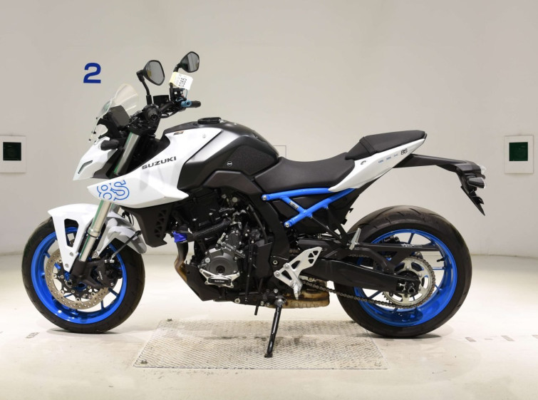 Мотоцикл Suzuki GSX-8S с пробегом 3606 km